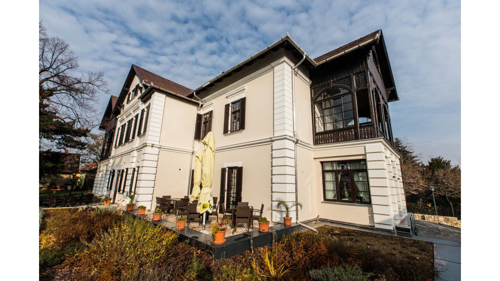 Annuska Villa
