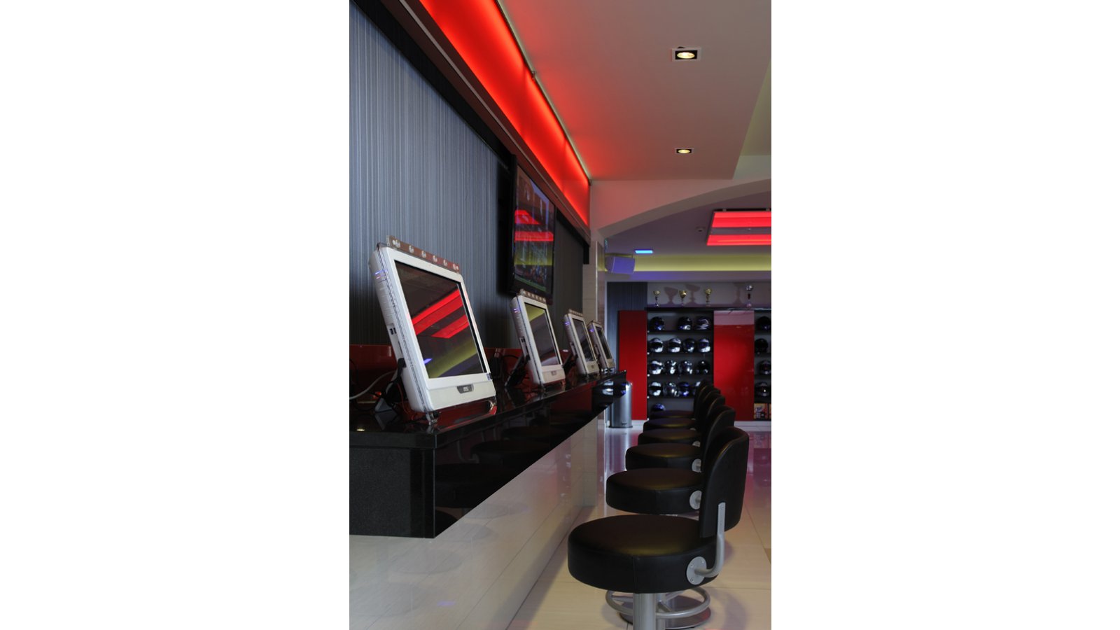 Gokart Hotel
