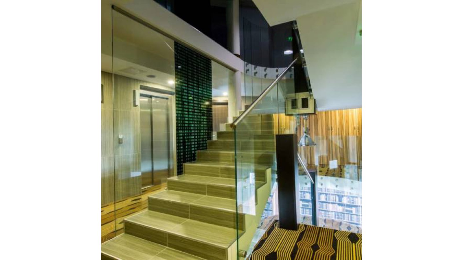 Science Hotel