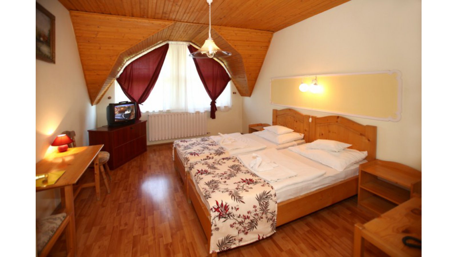 Hotel Korona