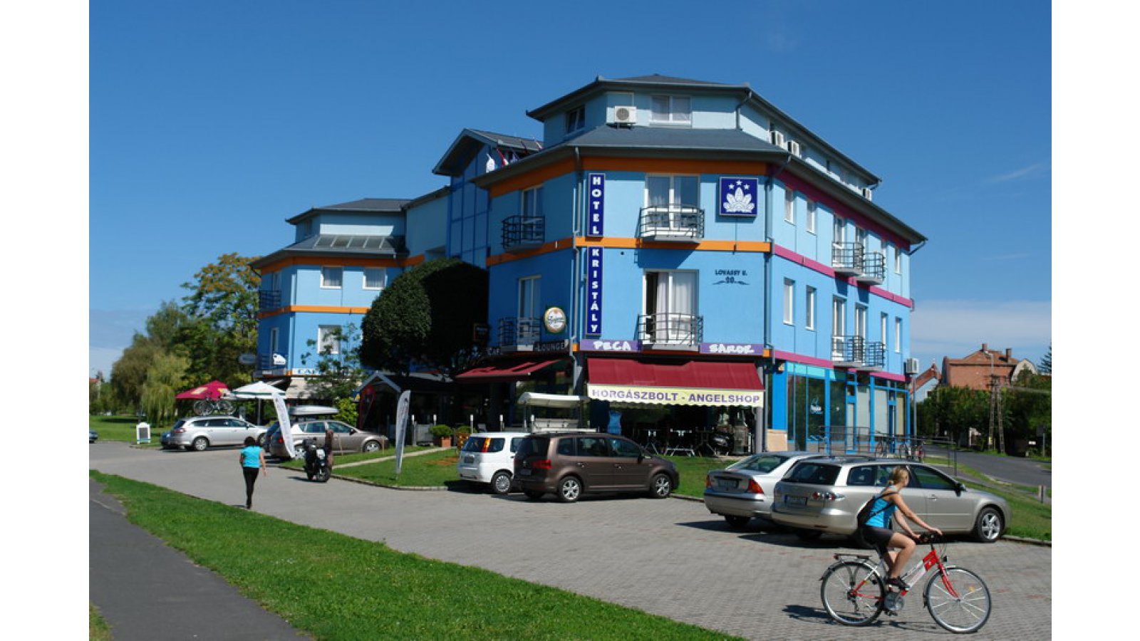 Kristály Hotel