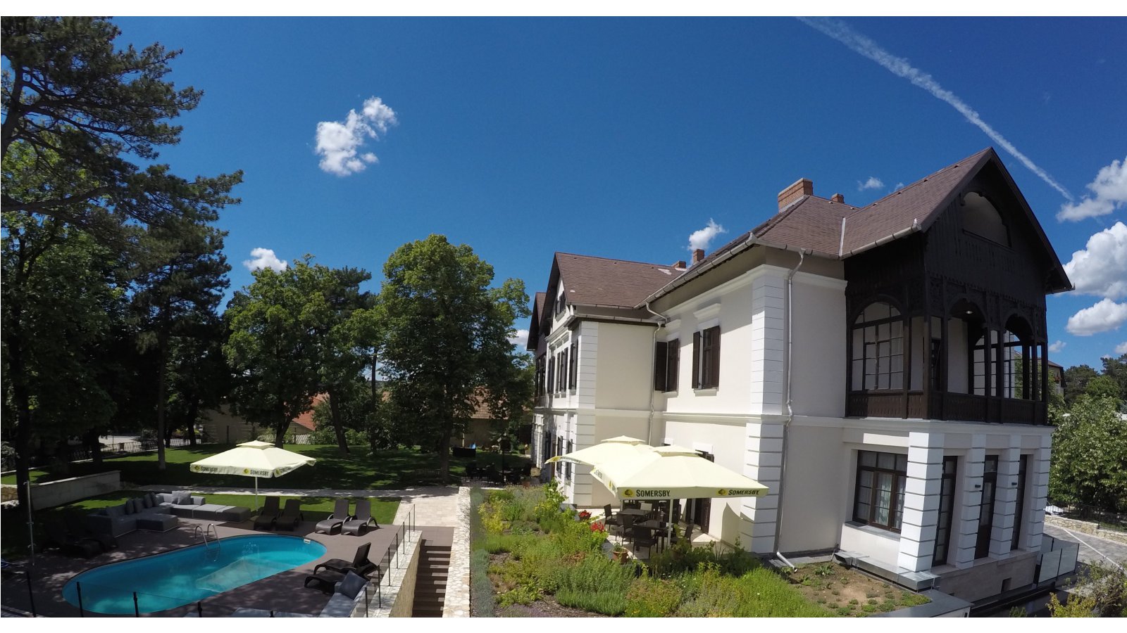 Annuska Villa
