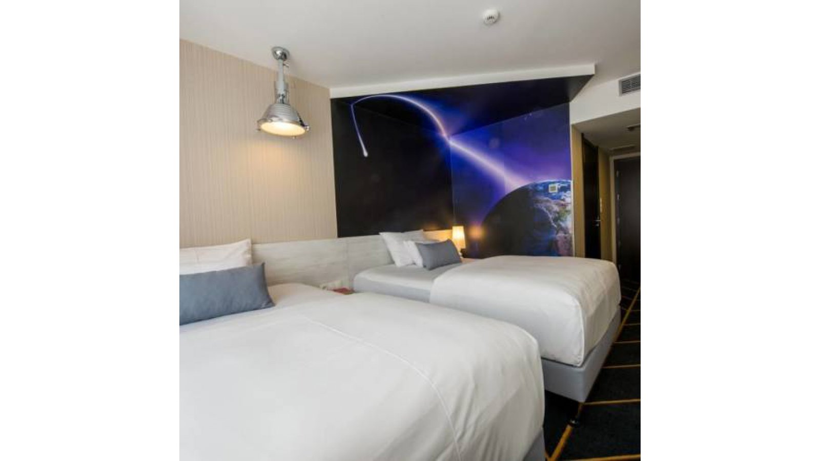 Science Hotel