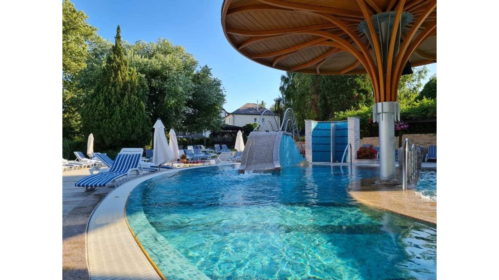 Aloe Lux **** Apartman