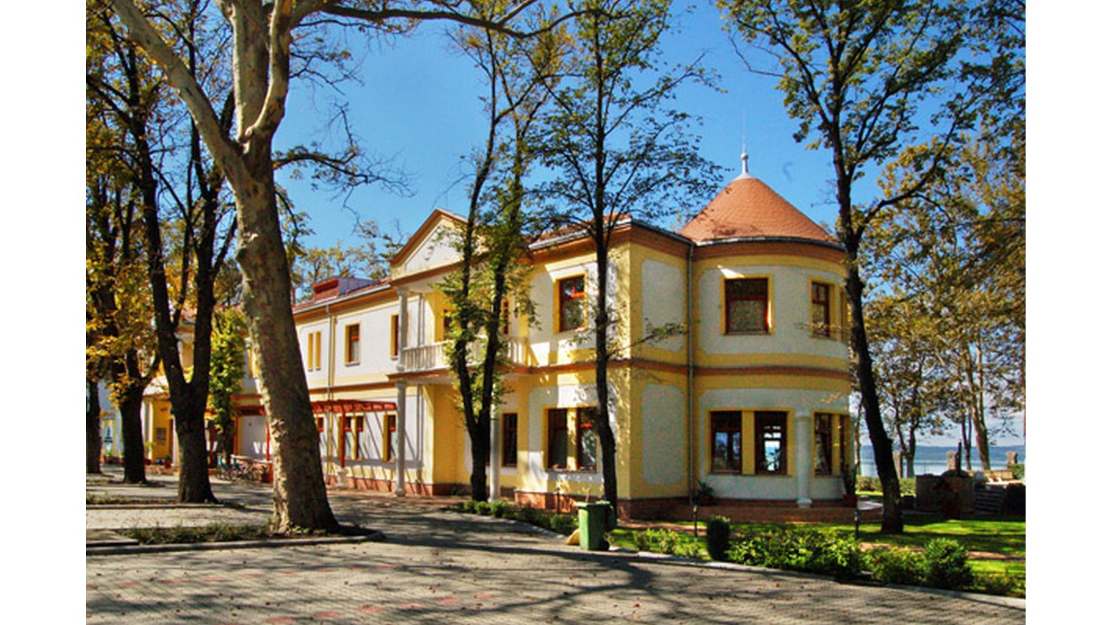 Anna-Mária Villa