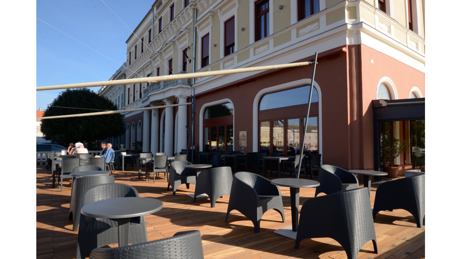 Duna Wellness Hotel
