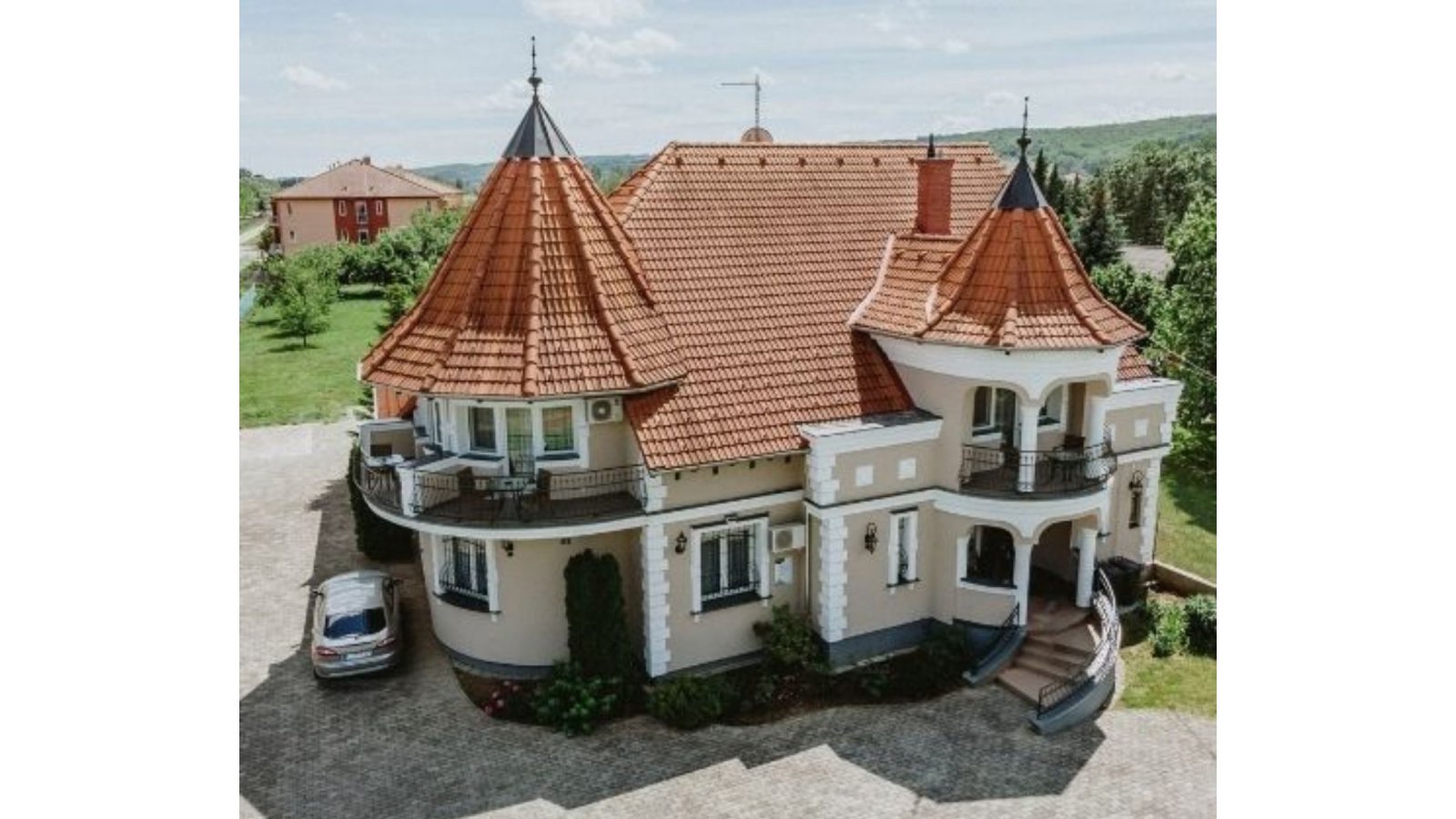 Admirál Villa