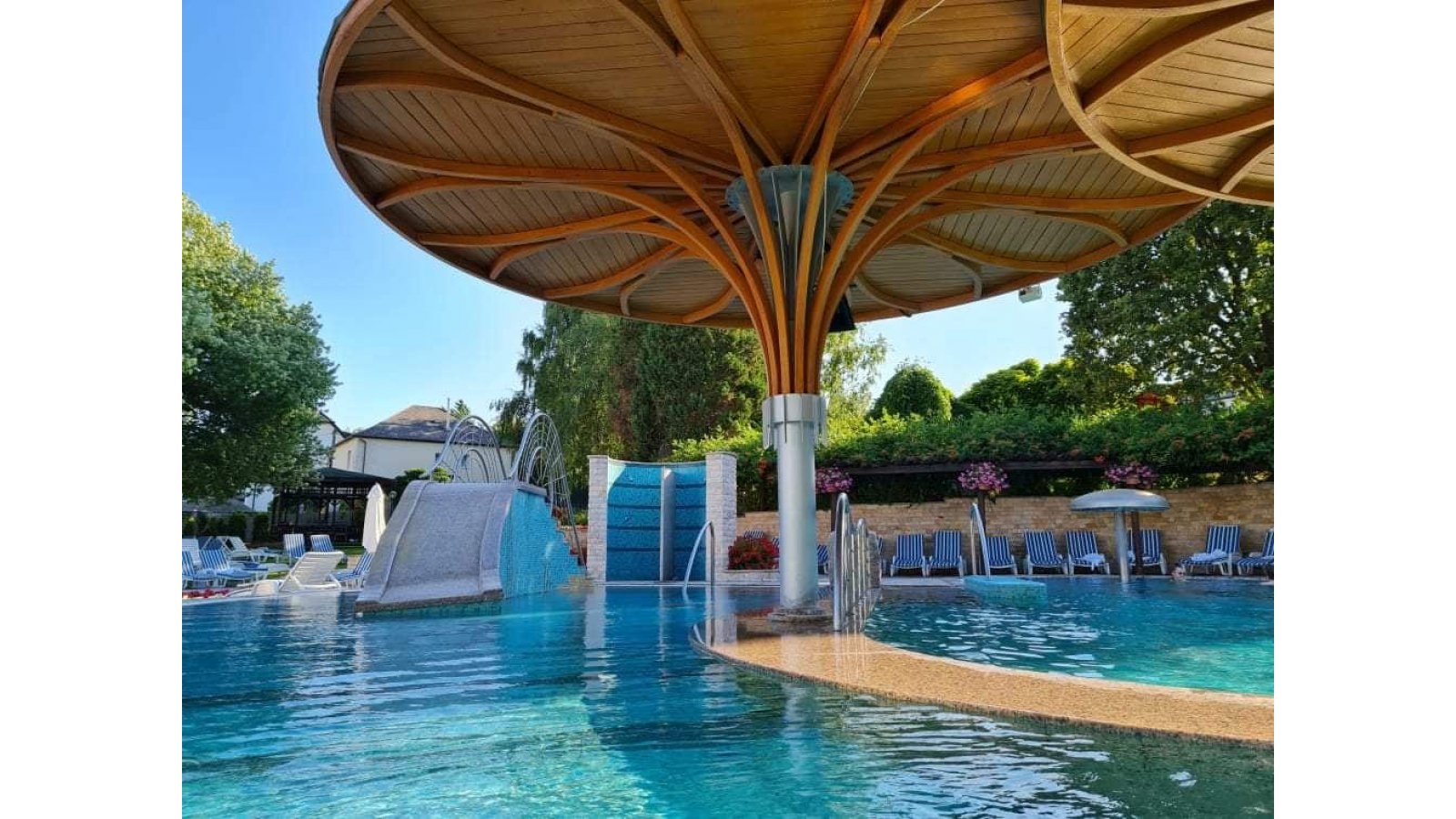 Aloe Lux **** Apartman