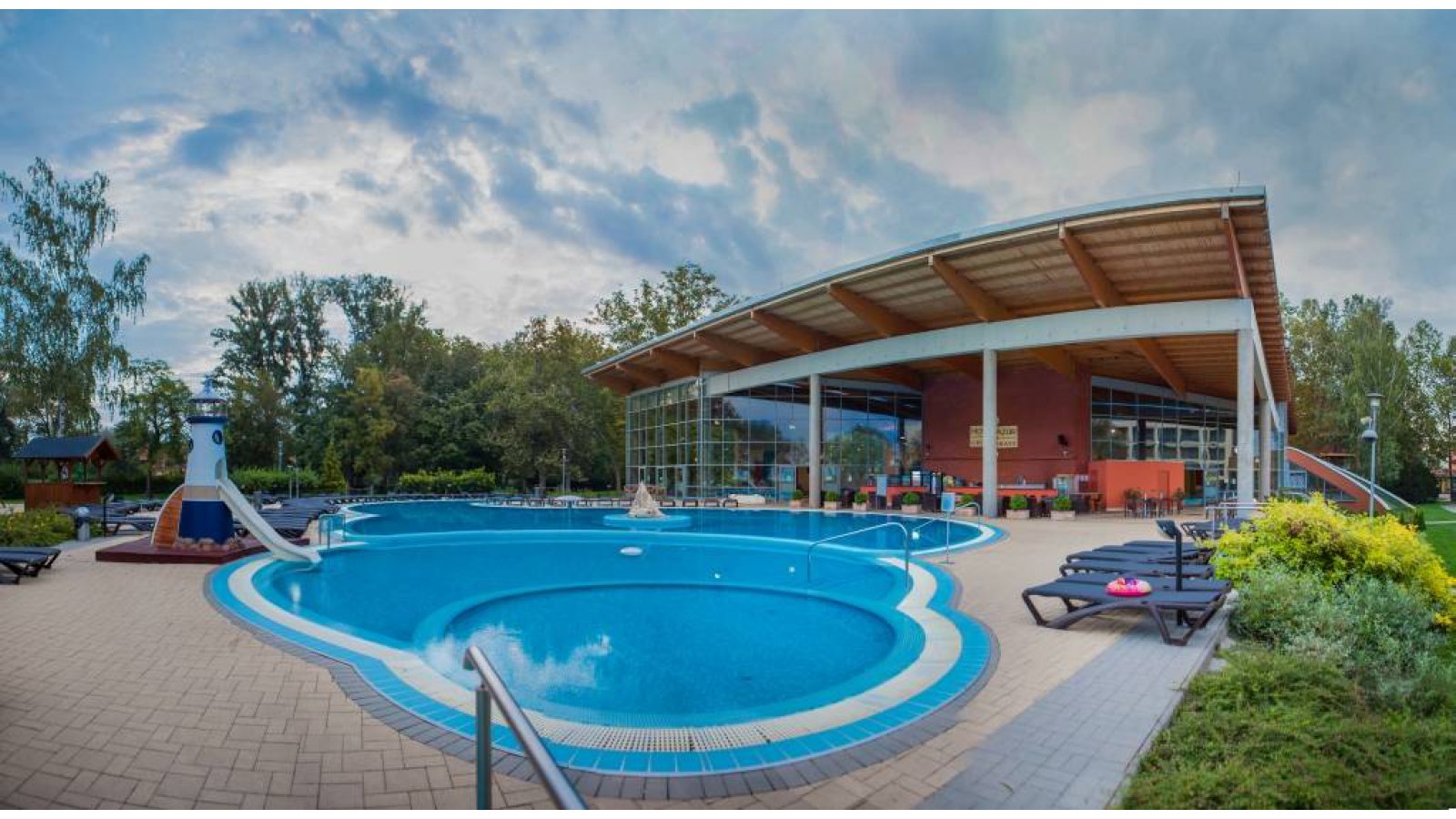 Hotel Azúr