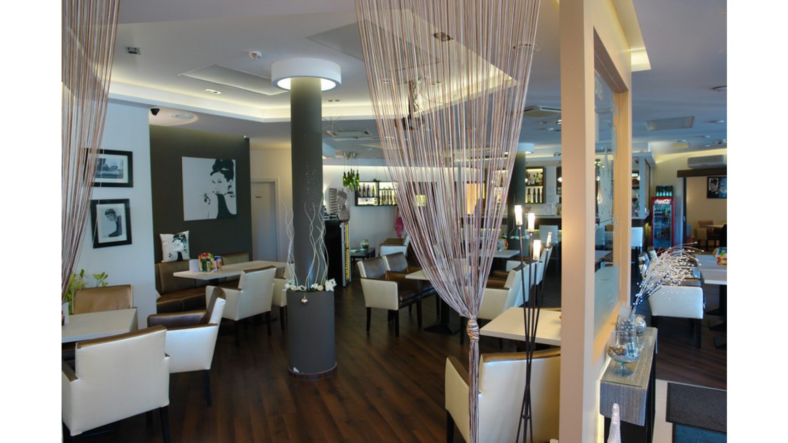 Kristály Hotel