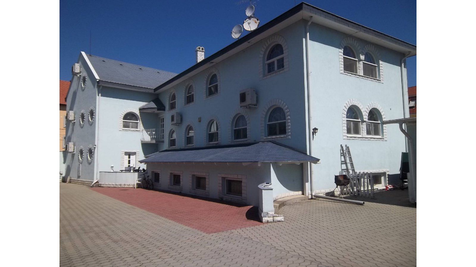 Márvány Hotel