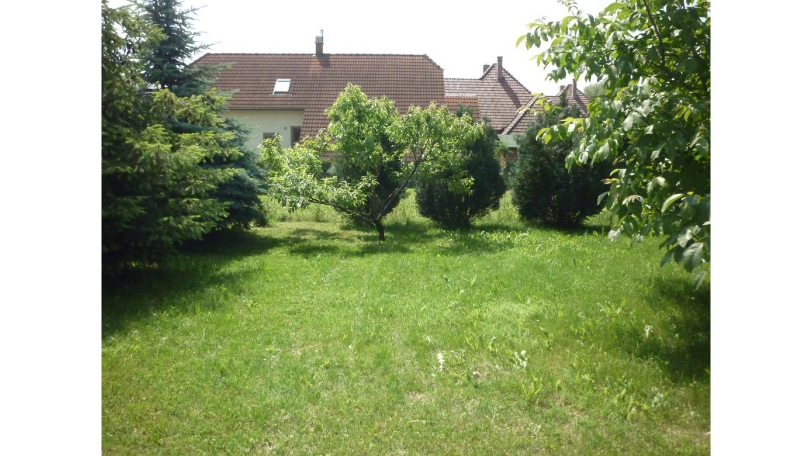 Barbara APARTMANHÁZ