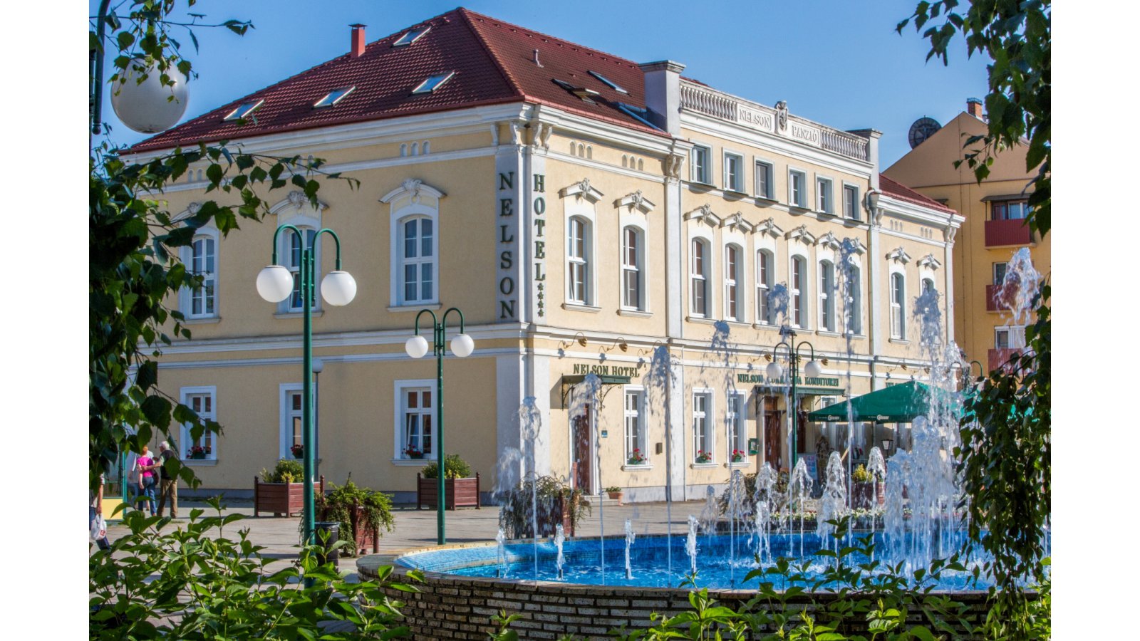 Nelson Hotel