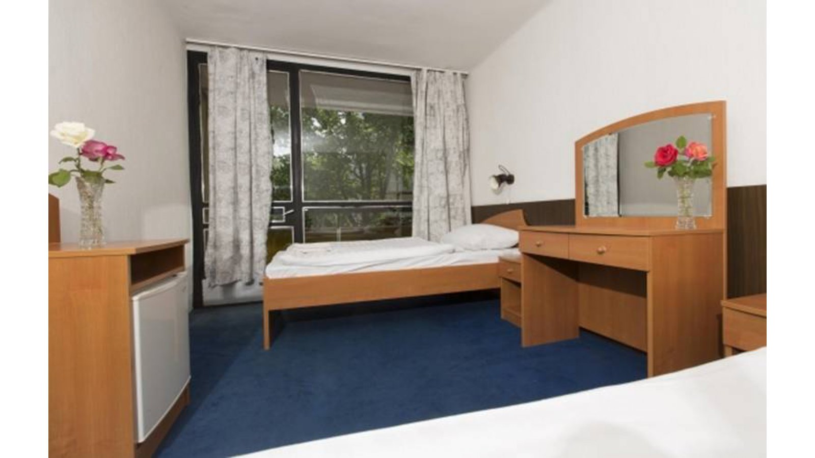 Hotel Radio Inn