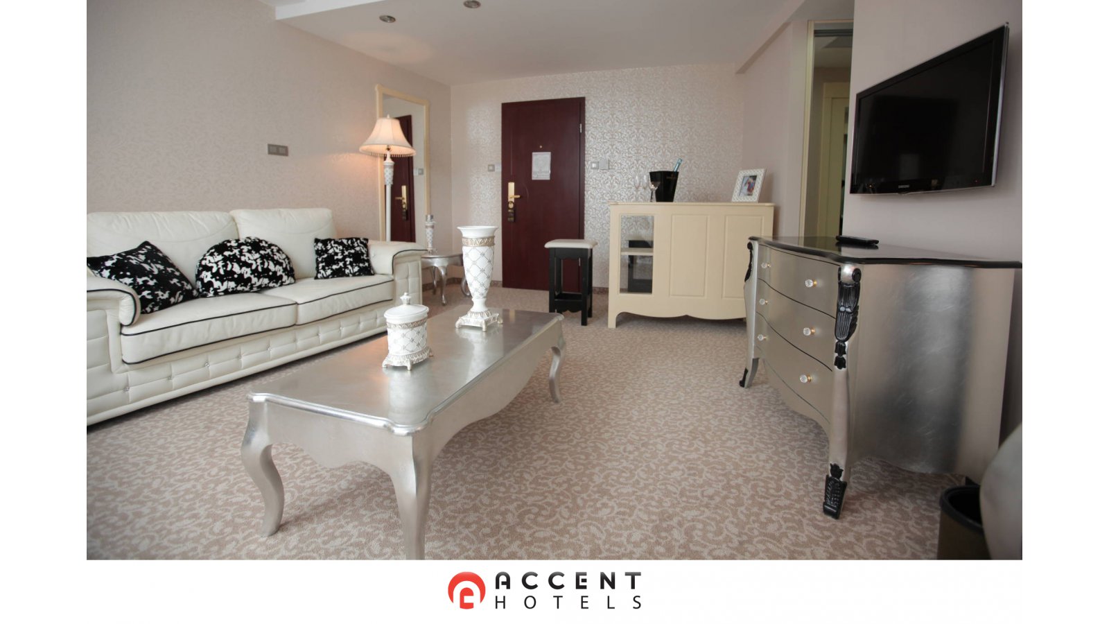 Colosseum Hotel