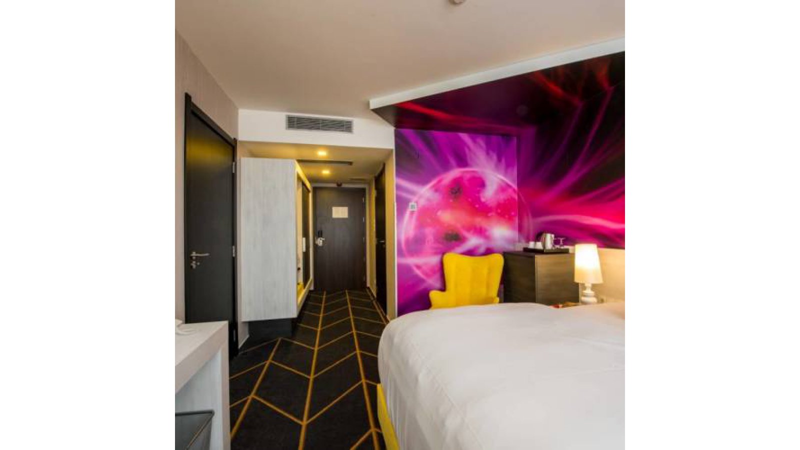 Science Hotel
