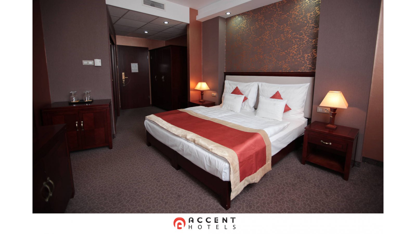 Colosseum Hotel