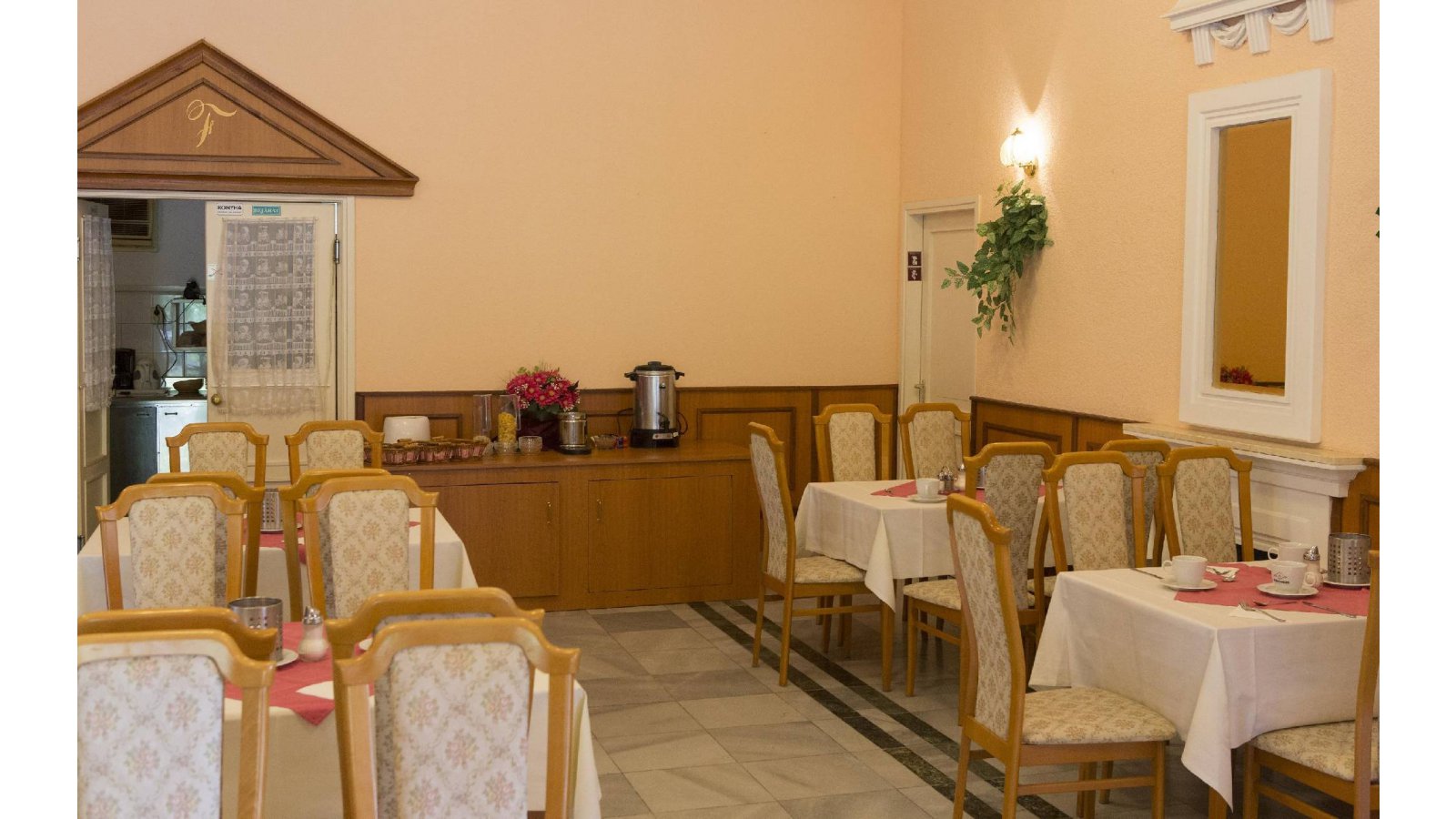 Hotel Francoise